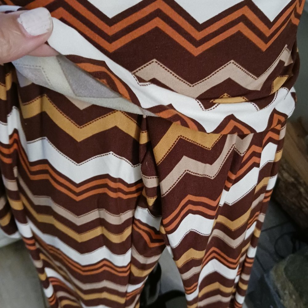 2pc. Knit Pant Set - Picture 3 of 5